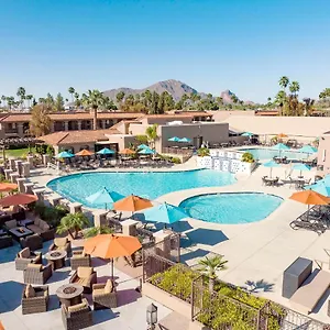 Resort The Scottsdale Plaza &